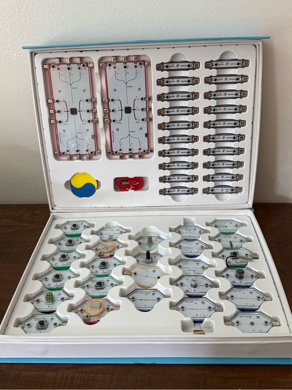 LightUp Deluxe Complete STEM Electronics Learning Kit